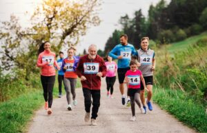 gente corriendo