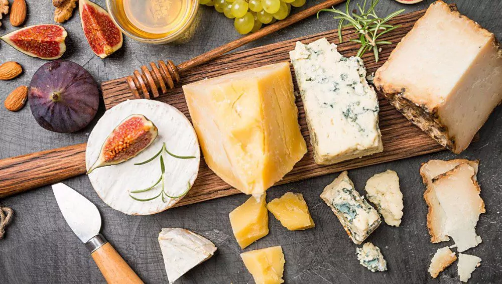 queso y vino